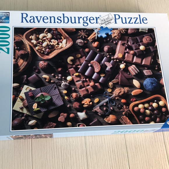 Ravensburger Chocolate 🍫 Paradise 2000 Piece Puzzle 🧩 - Picture 1 of 10